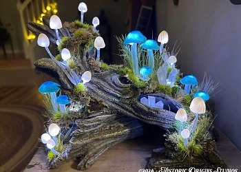 glowy mushies